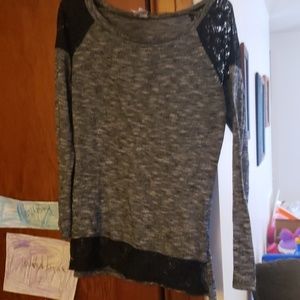 Junior's Long Sleeve Shirt